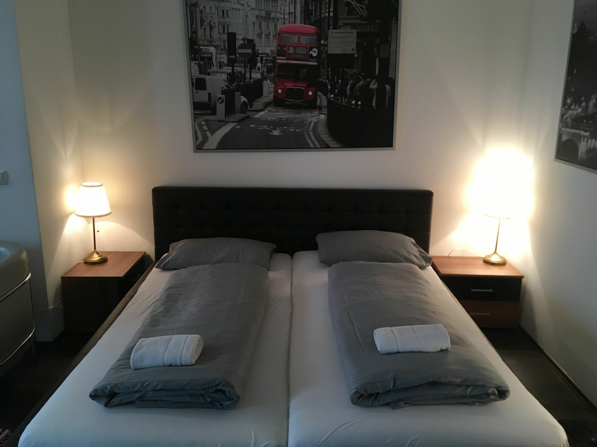 Apartmán Kn Kahtan Boarding House Mnichov Exteriér fotografie