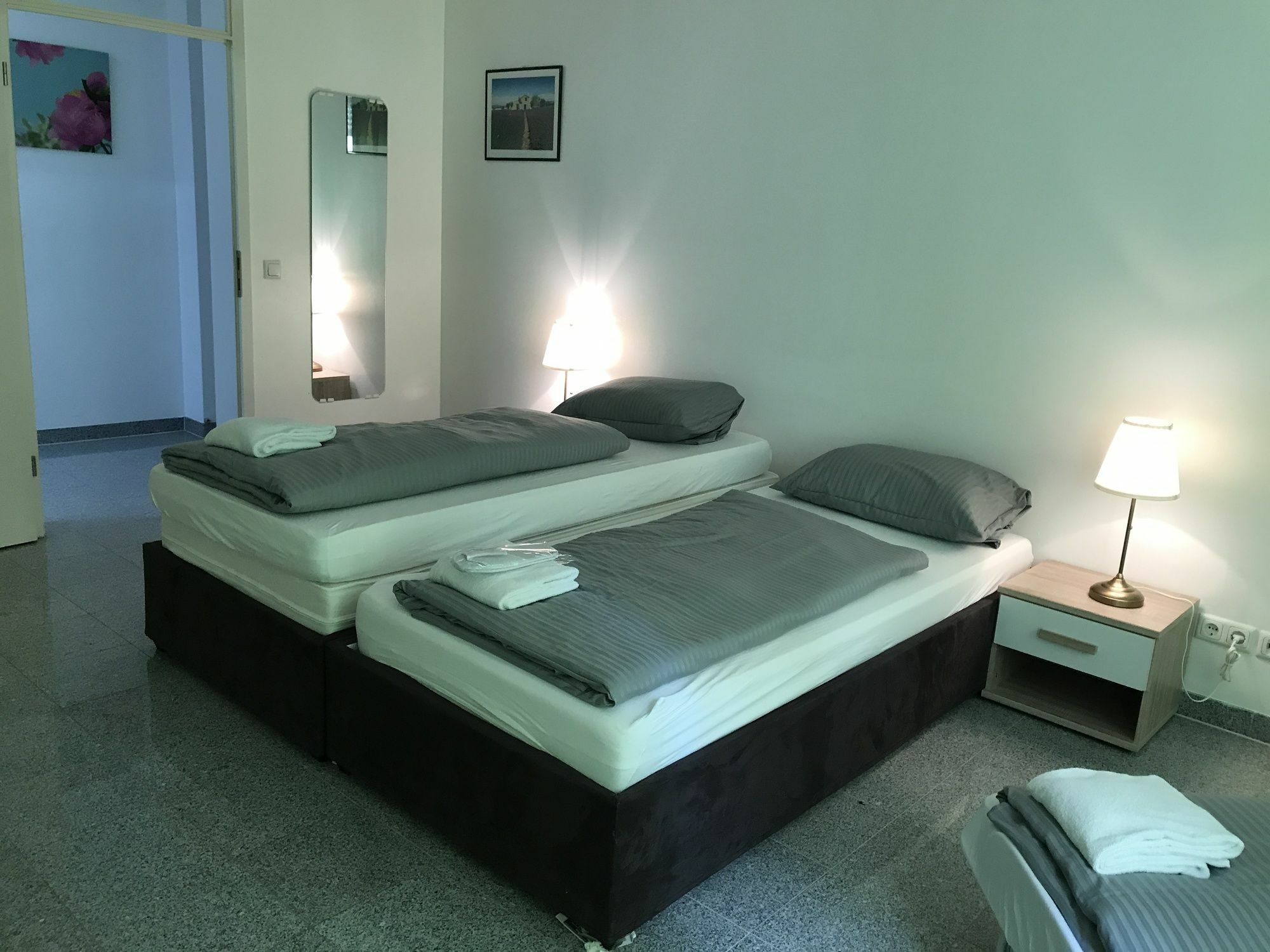 Apartmán Kn Kahtan Boarding House Mnichov Exteriér fotografie