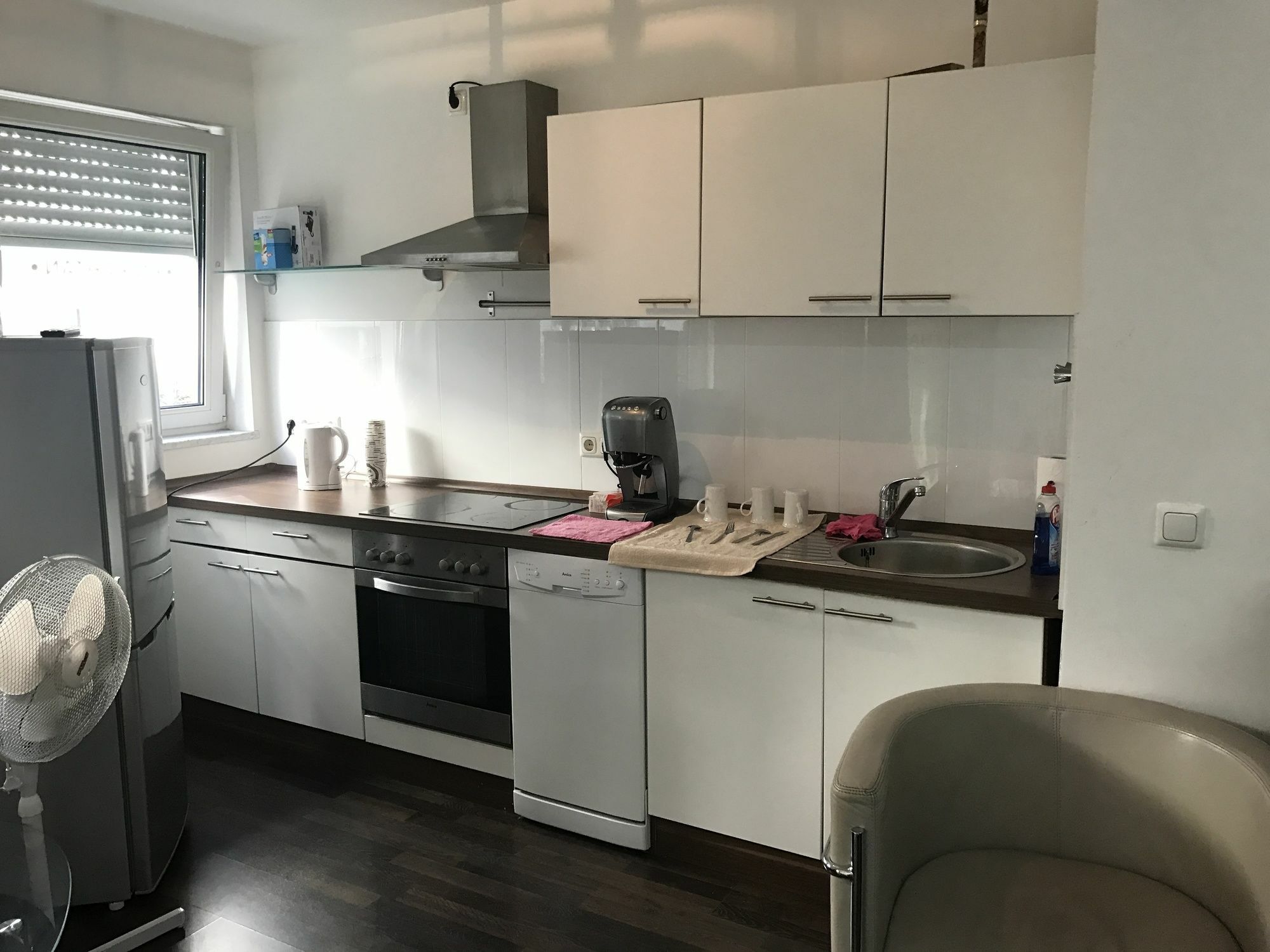 Apartmán Kn Kahtan Boarding House Mnichov Exteriér fotografie