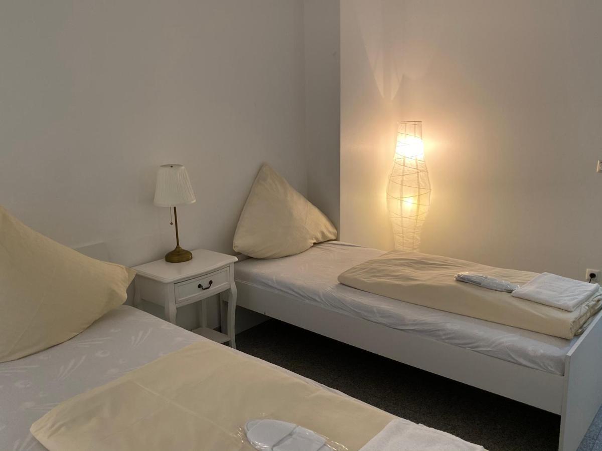 Apartmán Kn Kahtan Boarding House Mnichov Exteriér fotografie