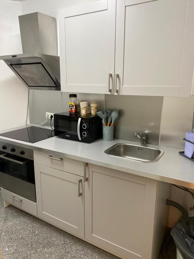 Apartmán Kn Kahtan Boarding House Mnichov Exteriér fotografie