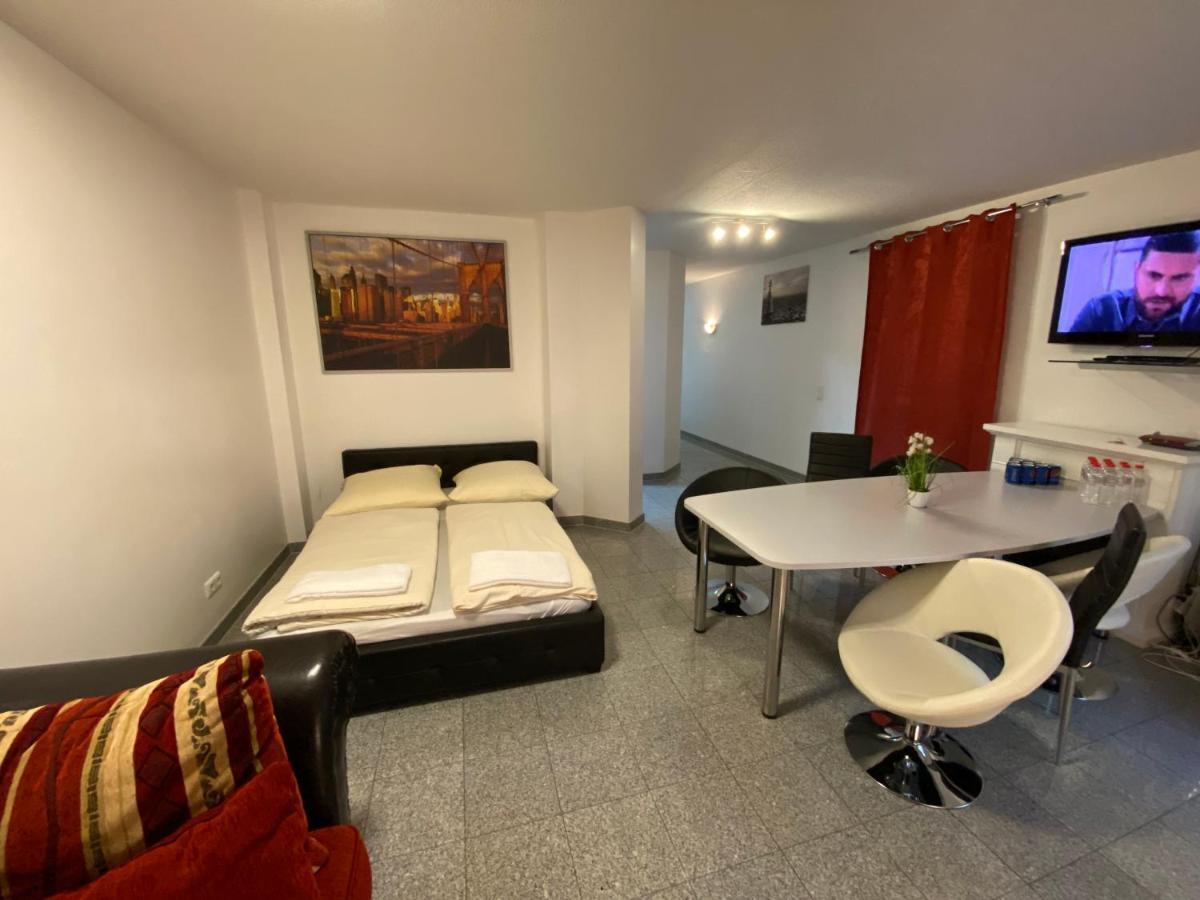 Apartmán Kn Kahtan Boarding House Mnichov Exteriér fotografie